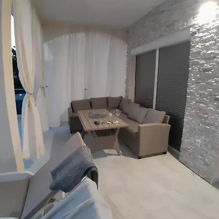 Villa Pool-villa „4 Seasons“ Seaview