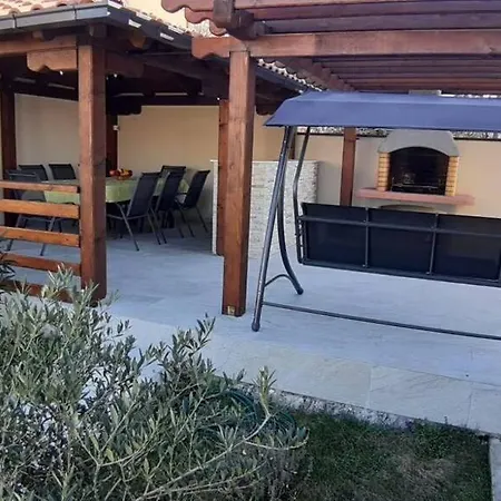 Pool-villa „4 Seasons“ Seaview Willa Novi Vinodolski
